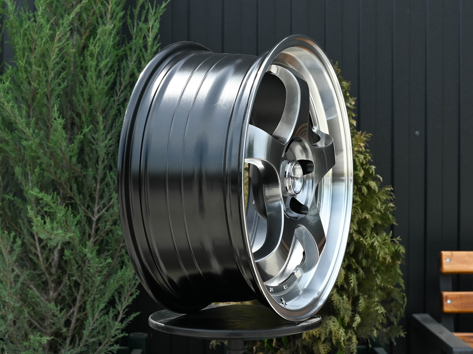 R17 Taigiro Meister 7.5J ET38 5*100 Темный хром