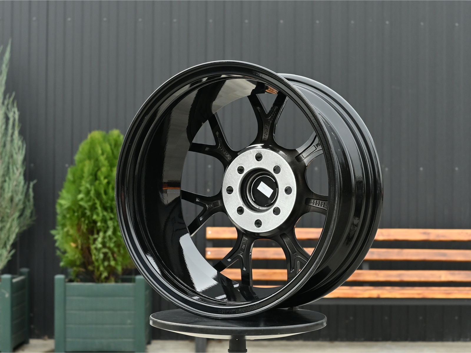 R15 BBS CH-R Стиль 6.5J ET38 4*100/114.3 Черный