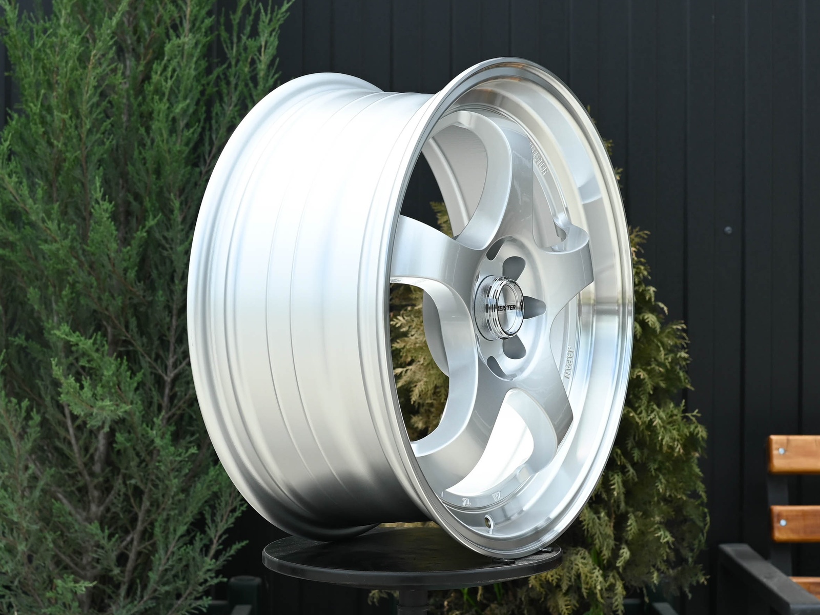 R17 Taigiro Meister 7.5J ET38 4*100/114.3 Серебро