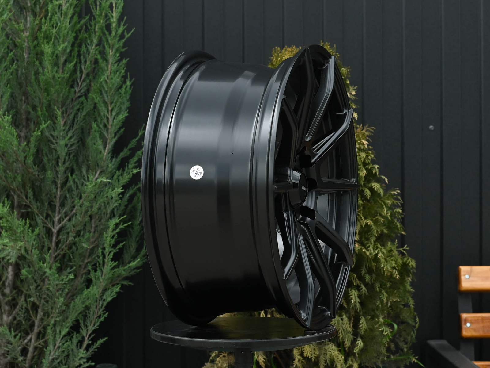 R16 Taigiro Spider 7.0J ET35 4*100/114.3 Черный