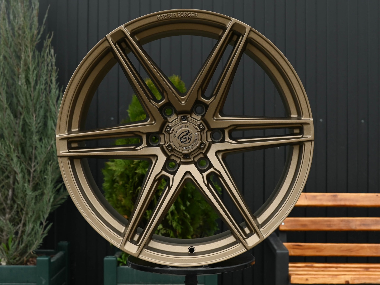R20 GT FORM GFS2 Стиль 9.5J ET20 6*139.7 Бронза
