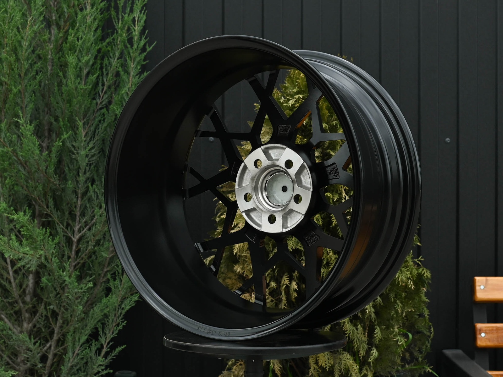R17 HRE FF10 Стиль 7.5J ET38 5*114.3 Черный ФЗ