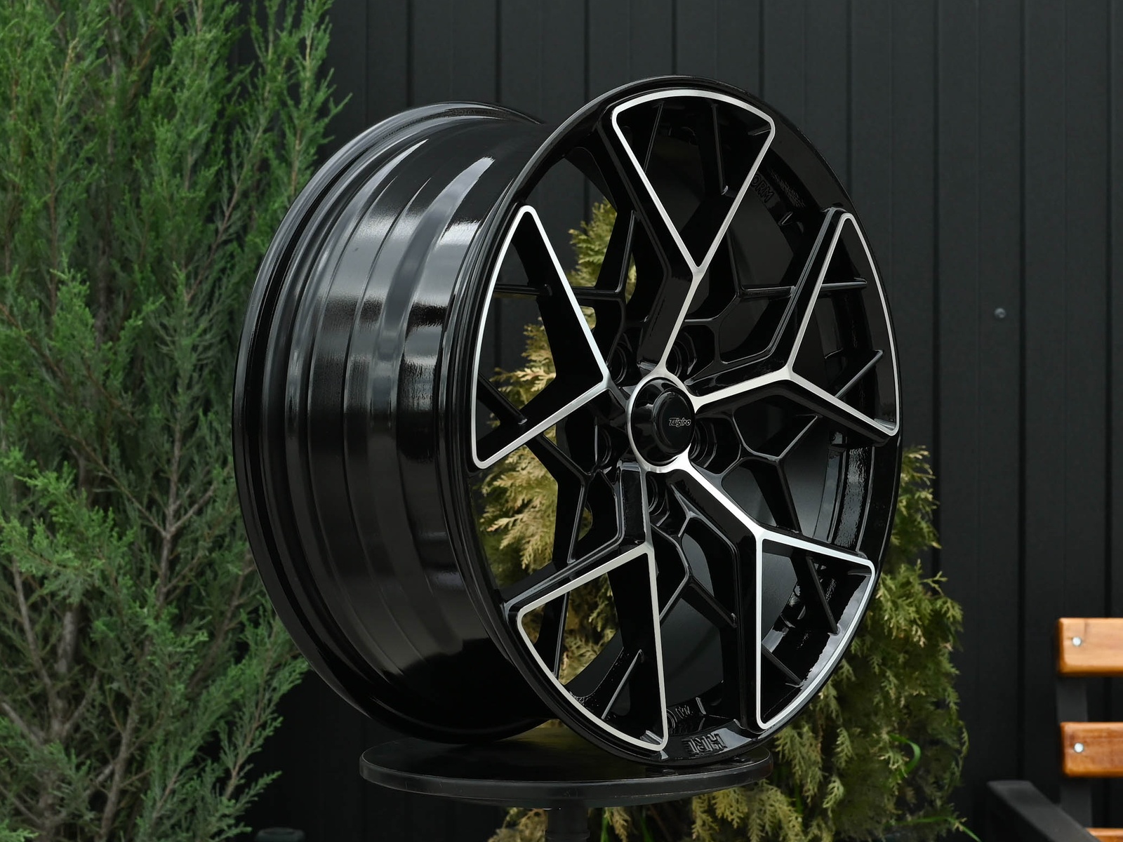 R17 HRE FF10 Стиль 7.5J ET38 5*114.3 Черный ФЗ