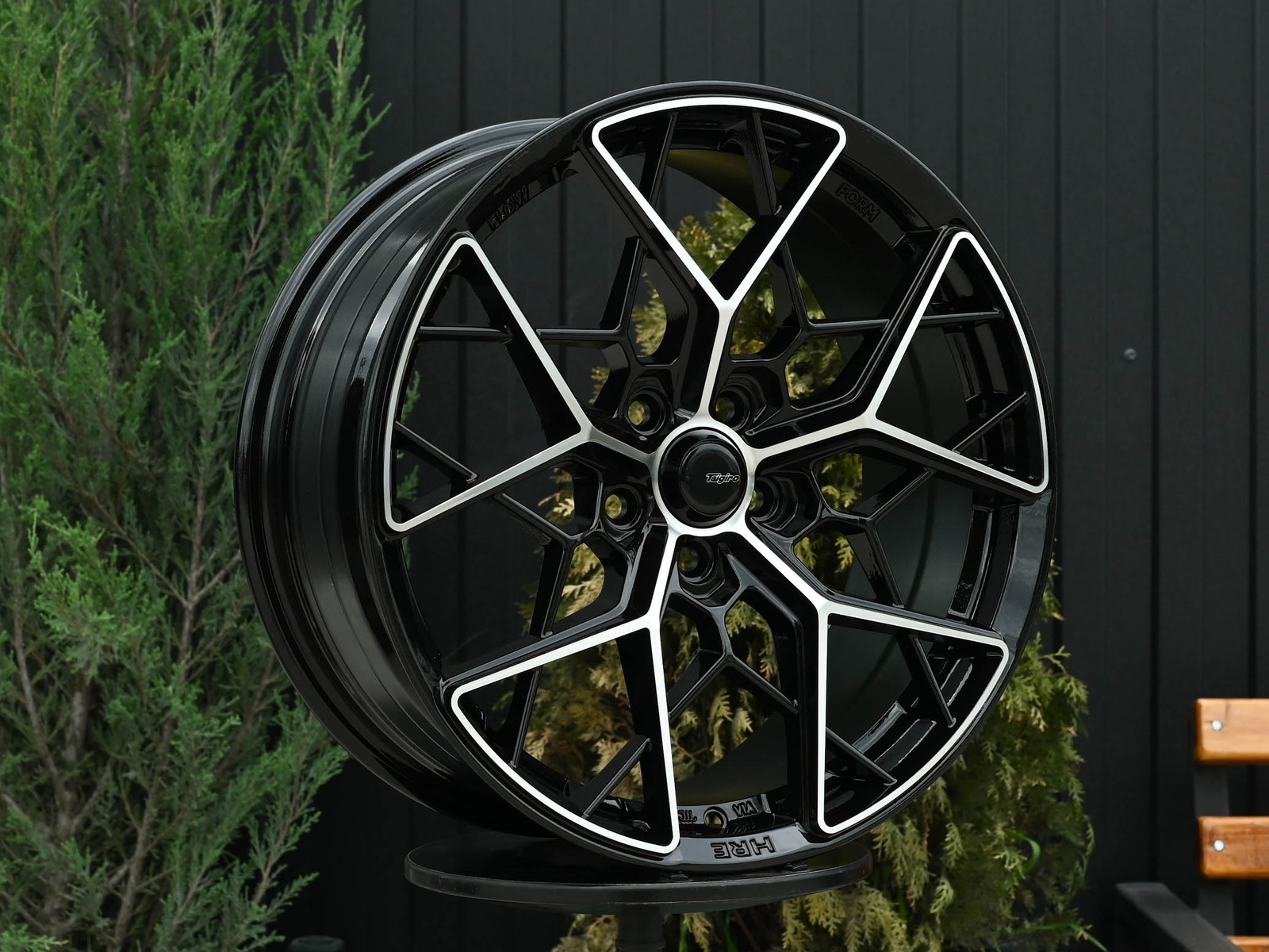 R17 HRE FF10 Стиль 7.5J ET38 5*114.3 Черный ФЗ