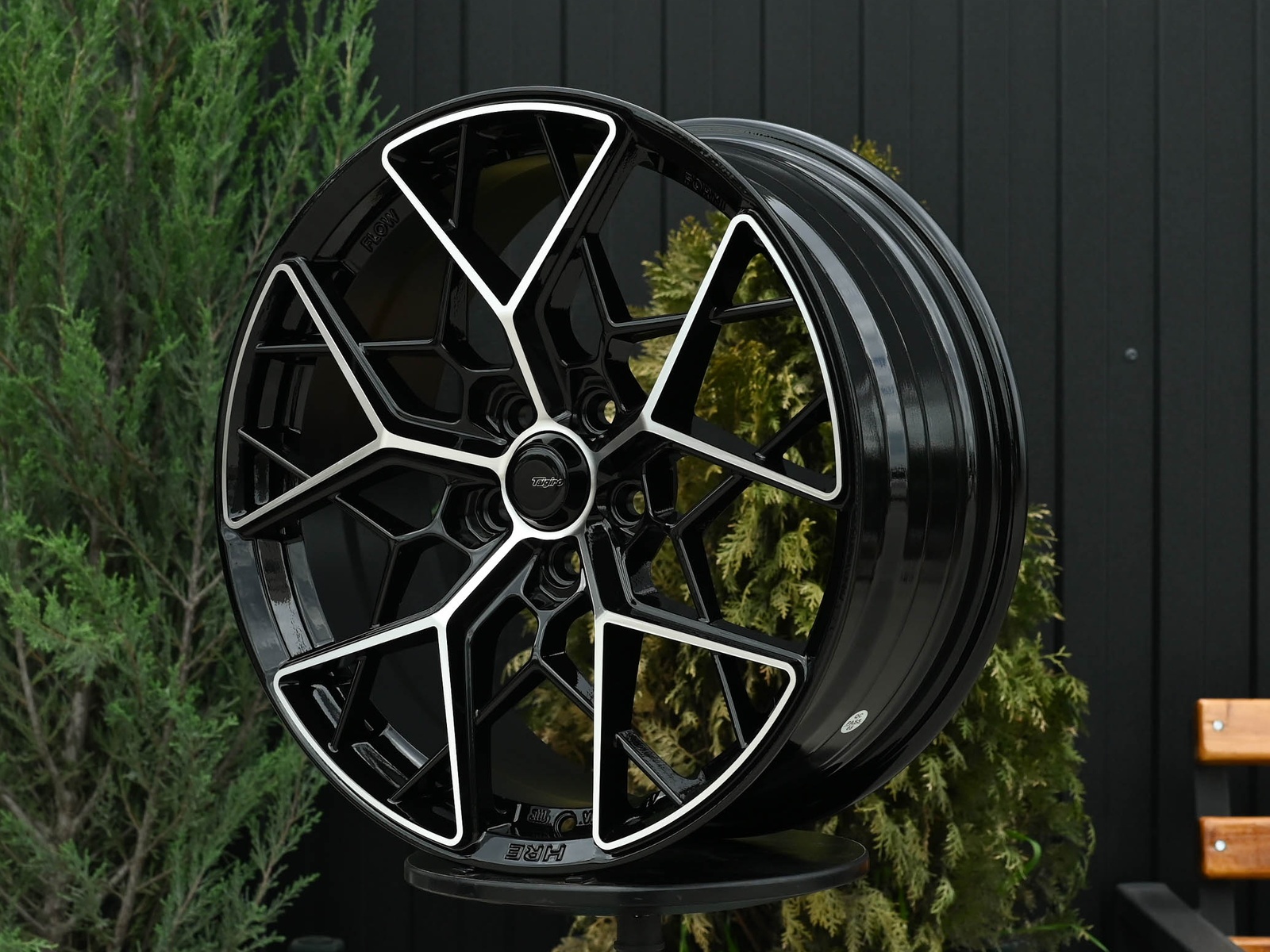 R17 HRE FF10 Стиль 7.5J ET38 5*114.3 Черный ФЗ