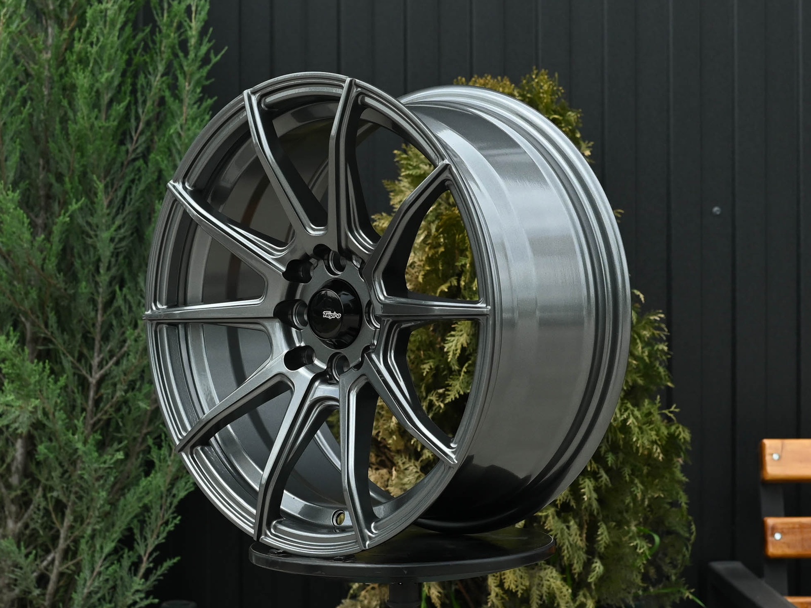 R16 Taigiro Spider 7.0J ET35 4*100/114.3 Графит