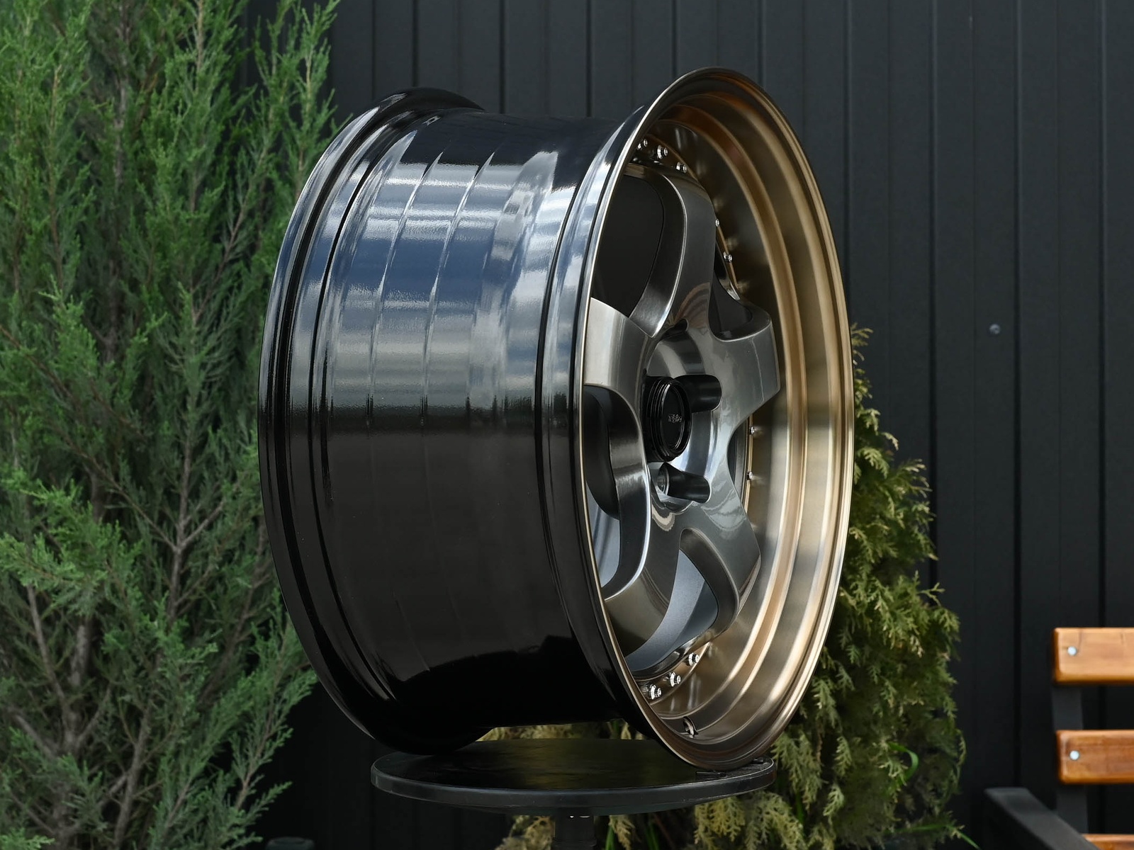 R18 Work Meister Стиль 8.5J ET30 5*114.3 Бронза