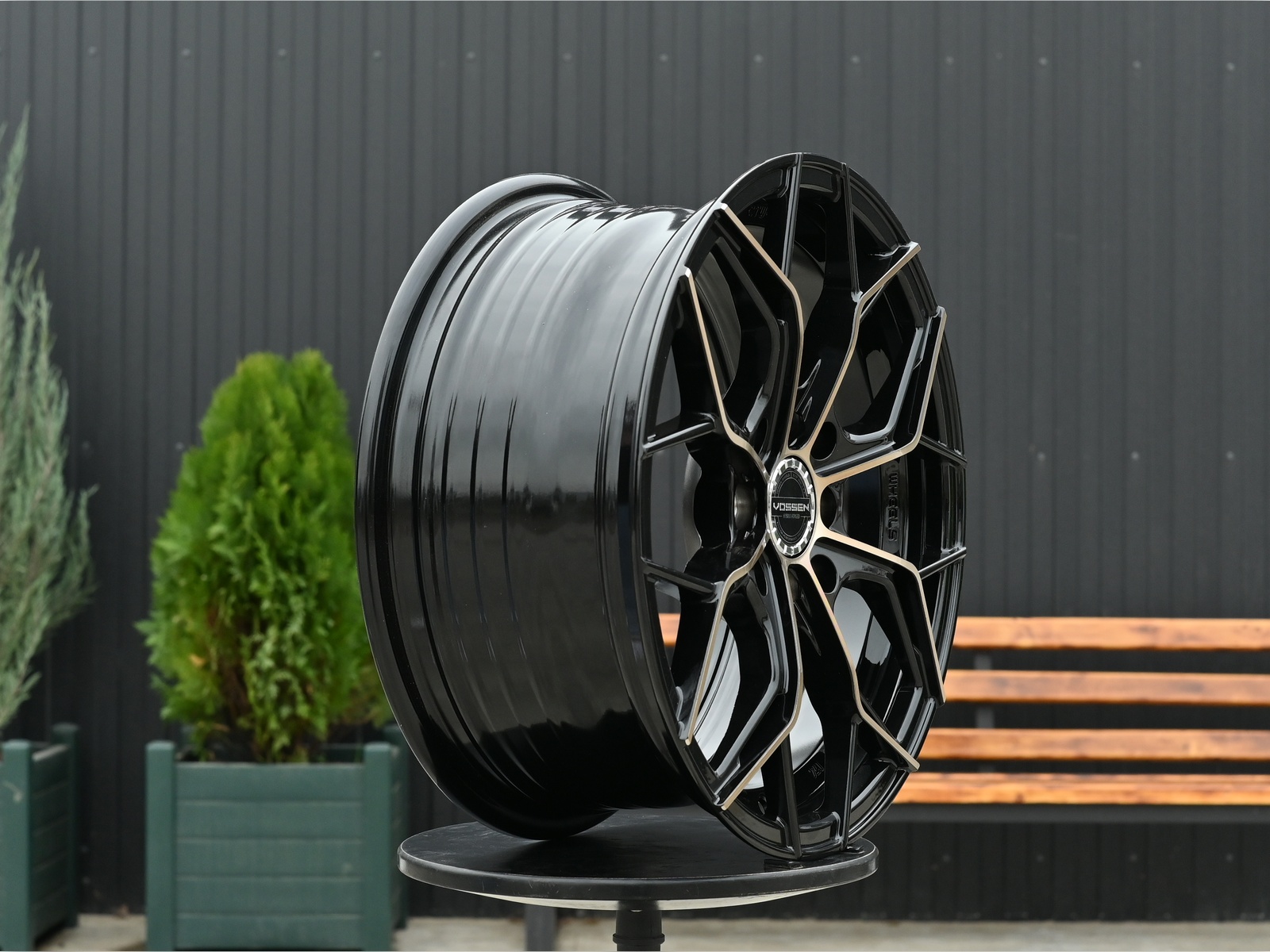 R15 RGW 07 6.5J ET38 4*100/114.3 Бронза