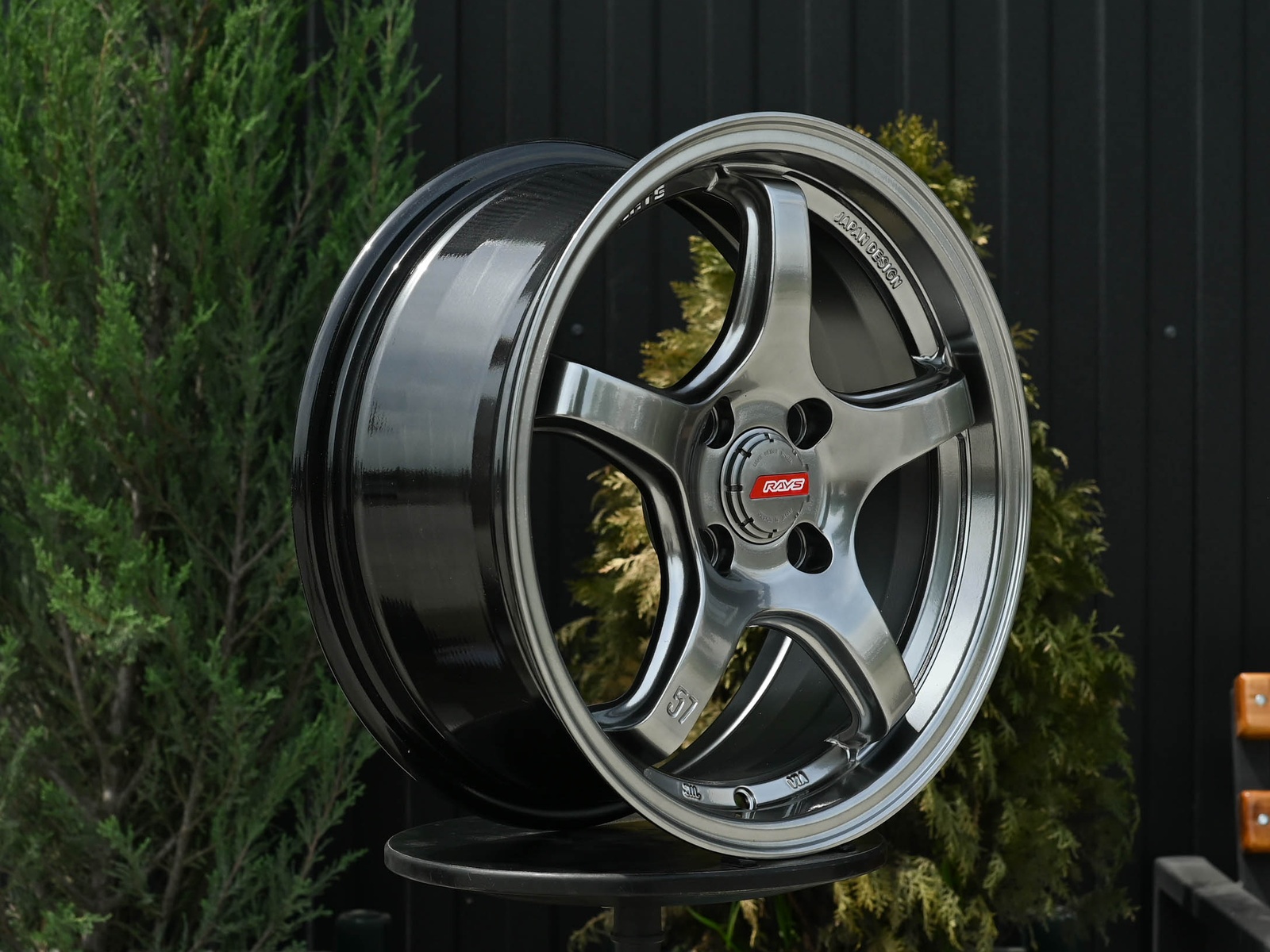 R16 Rays Gram 57CR Стиль 7.0J ET40 4*100 Гипер