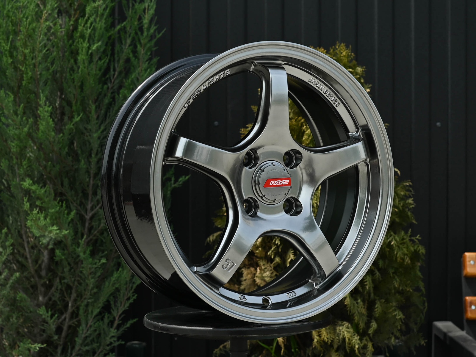 R16 Rays Gram 57CR Стиль 7.0J ET40 4*100 Гипер