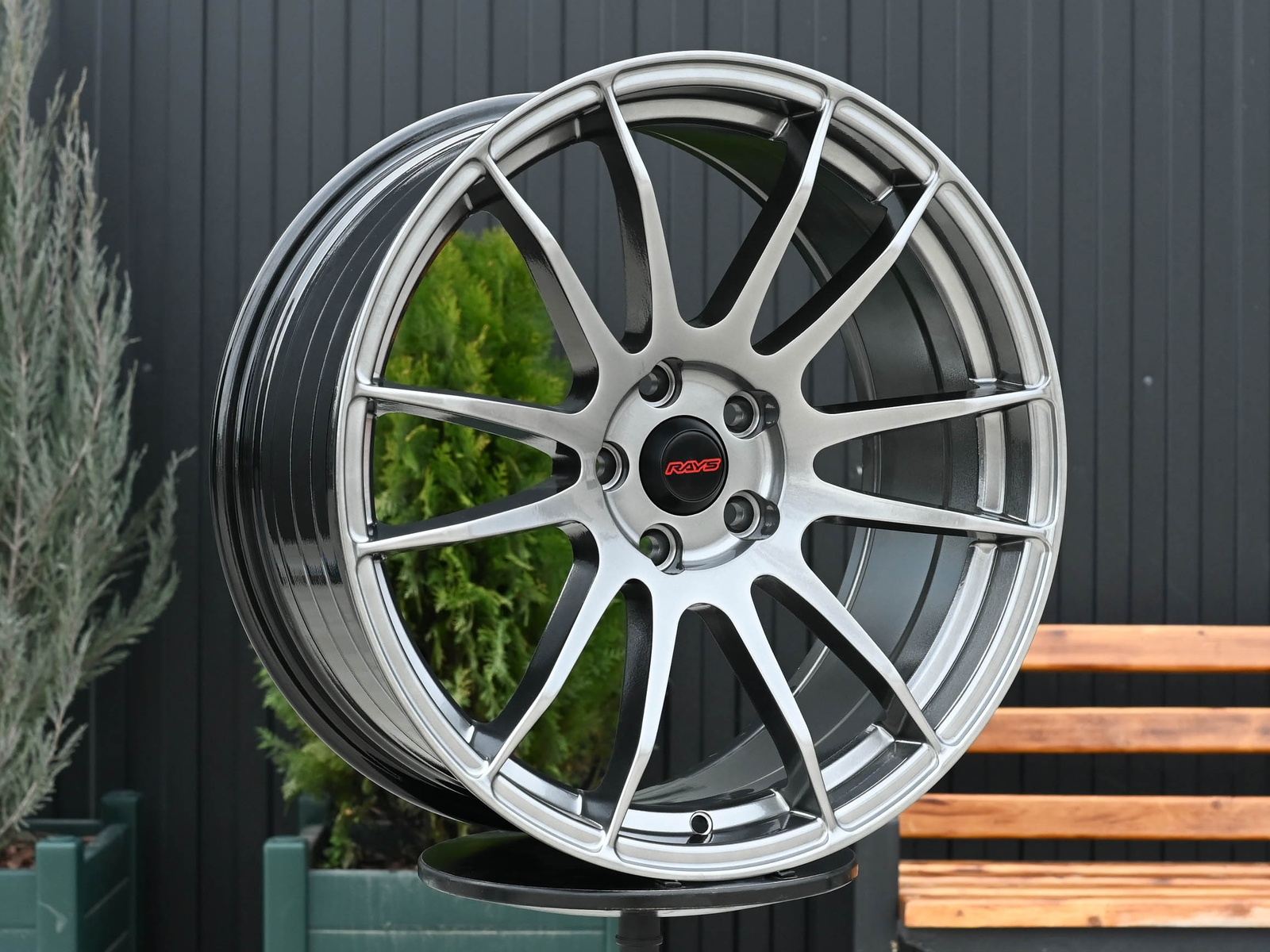 R19 Rays Gram 57Xtreme Стиль 9.5J ET35 5*112 Темный хром