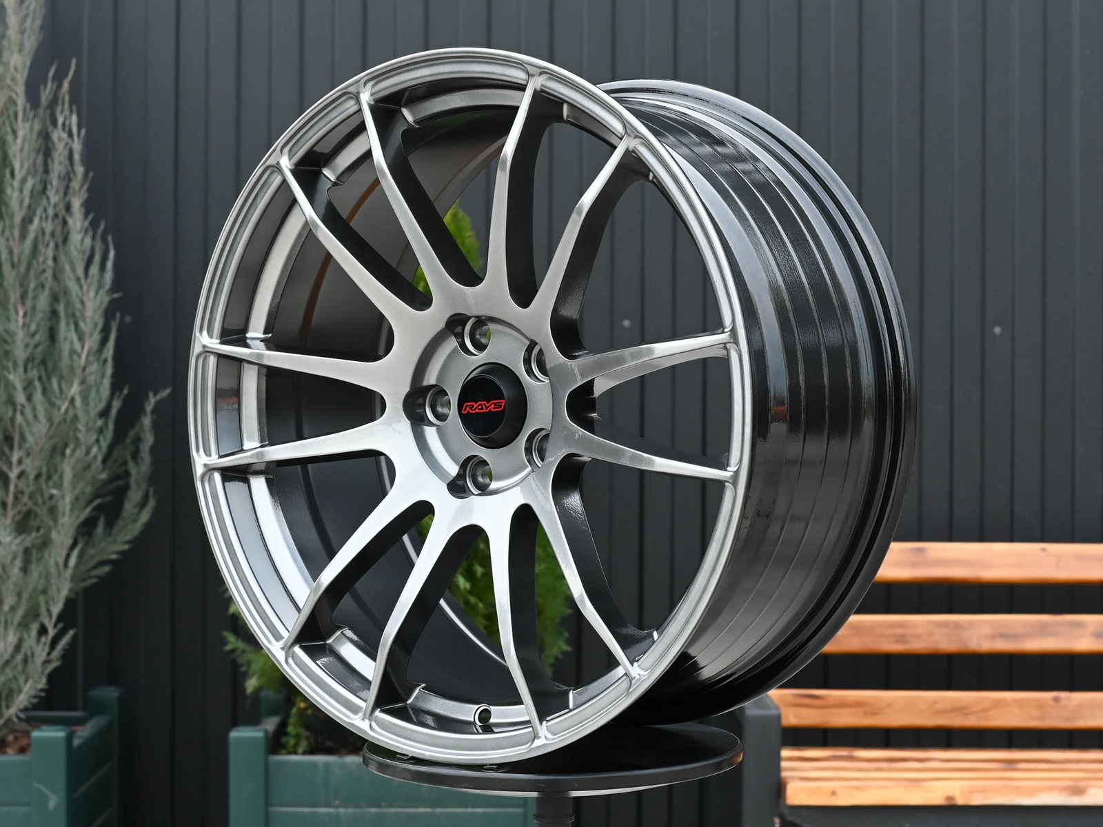 R19 Rays Gram 57Xtreme Стиль 9.5J ET35 5*112 Темный хром