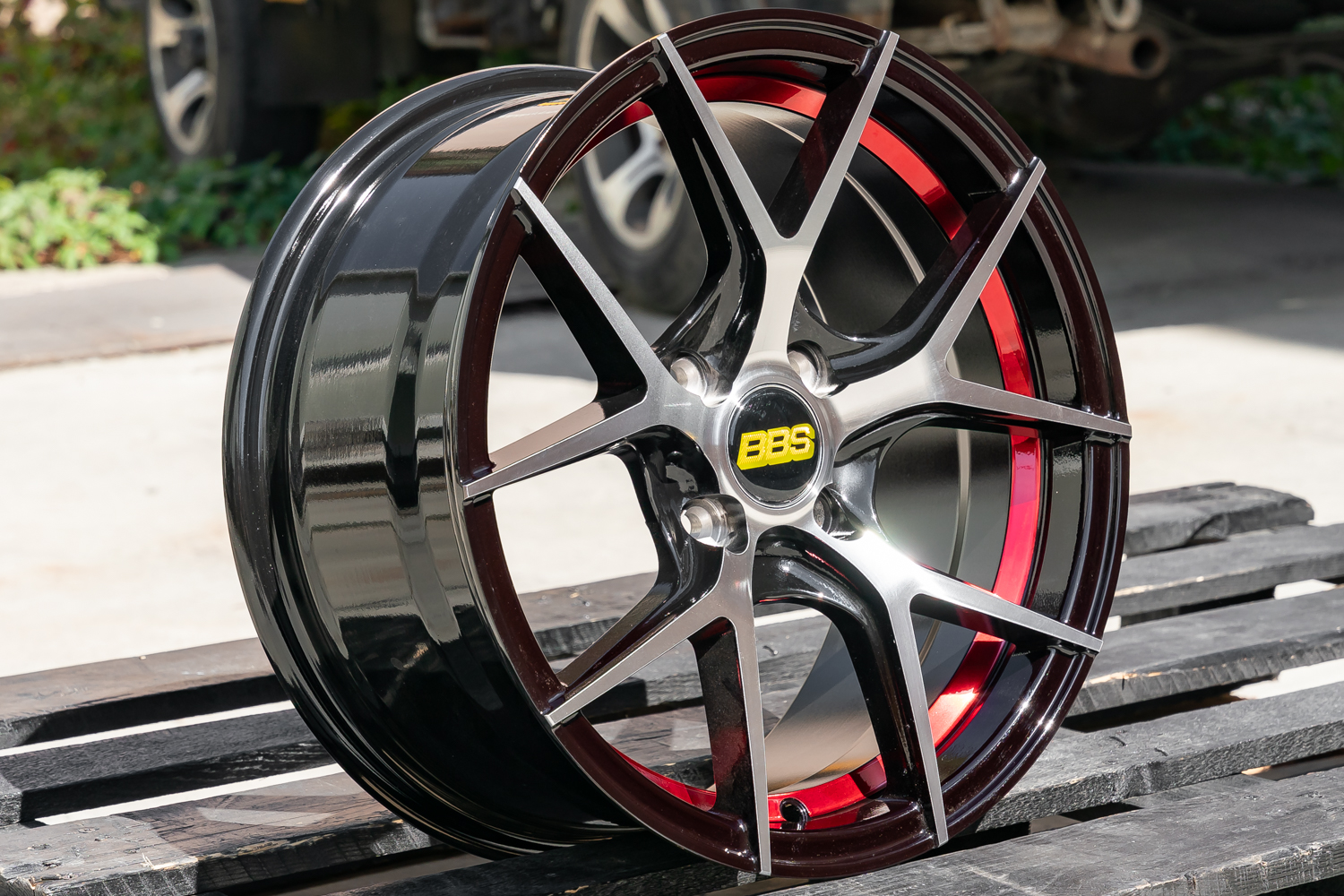 NEW! Комплект дисков RGW 8832 R16 7.0j ET35 4*100 (T052) BBS