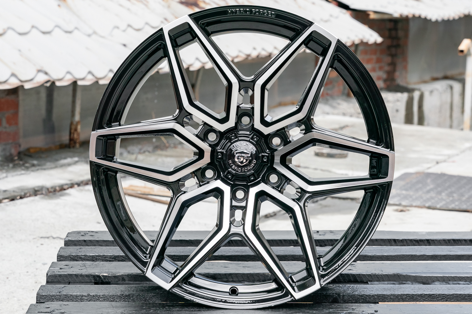 NEW! Комплект дисков GFS RVF2 R20 J9.5 ET+20 6*139.7 (R600)