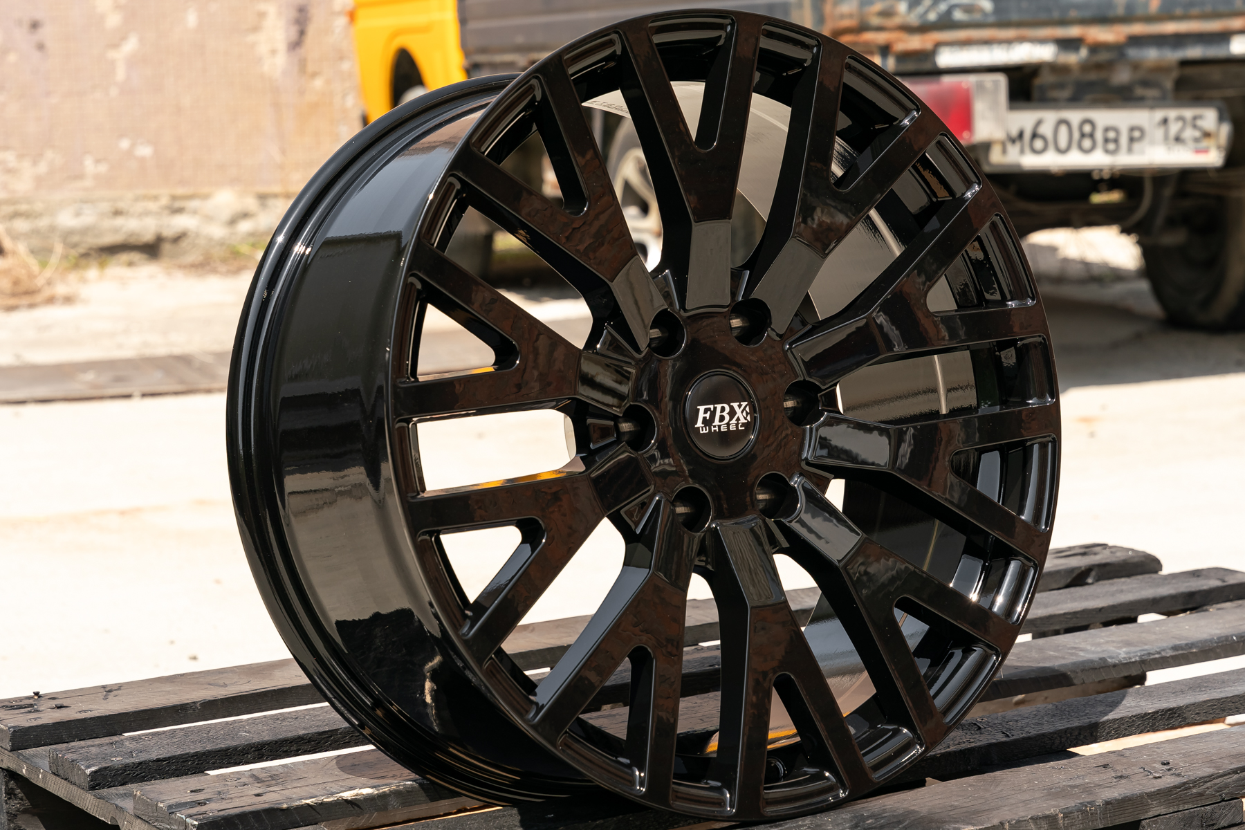 NEW! Комплект дисков Style Kahn RS-2 R20 8.5j ET35 5*114.3 (J171)