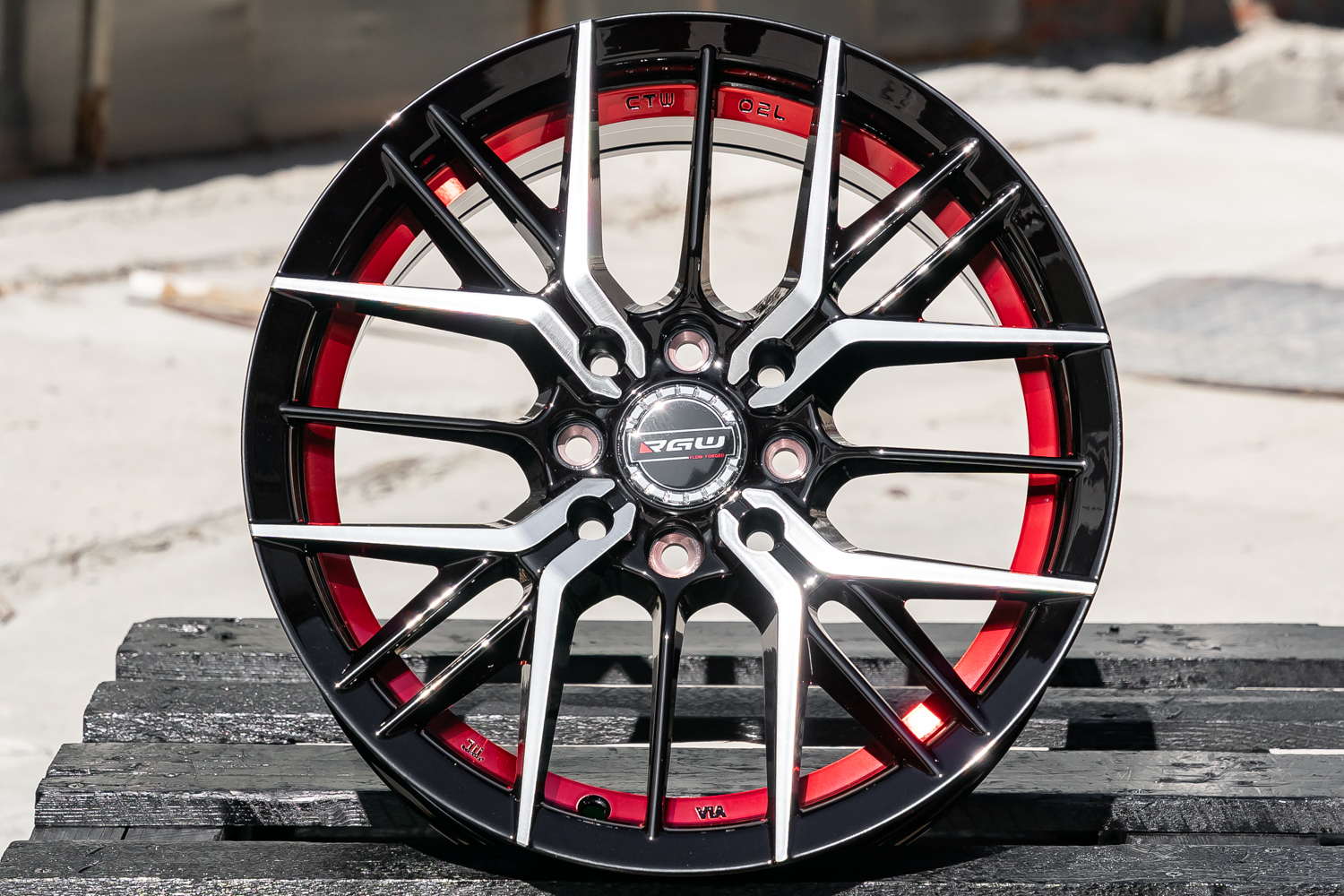 NEW! Комплект дисков RGW 05 R15 6.5j ET38 4*100/4*114.3 (T345)