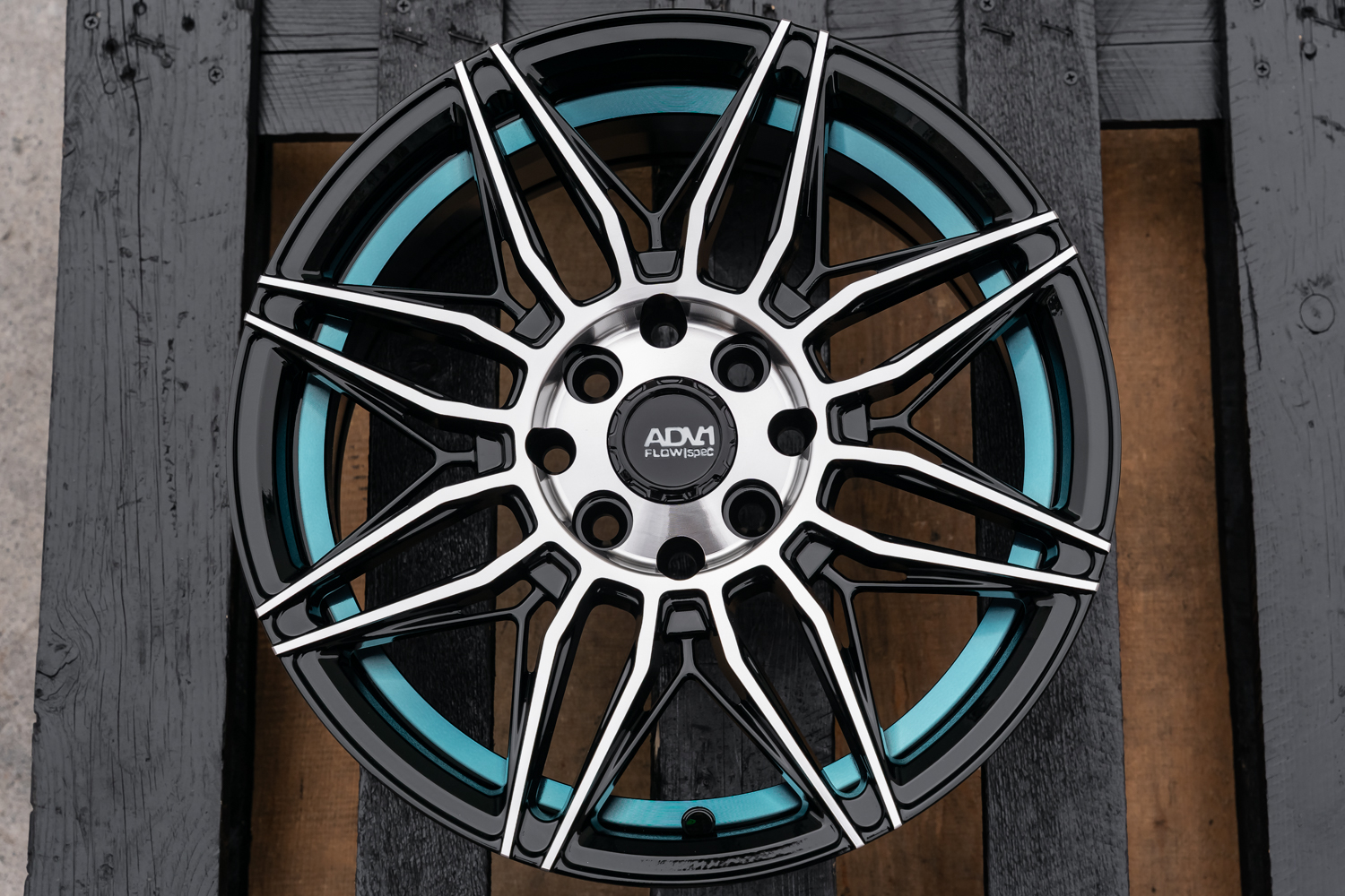 NEW! Комплект дисков RGW 036 R15 6.5j ET38 4*100/4*114,3 (T410) ADV.1