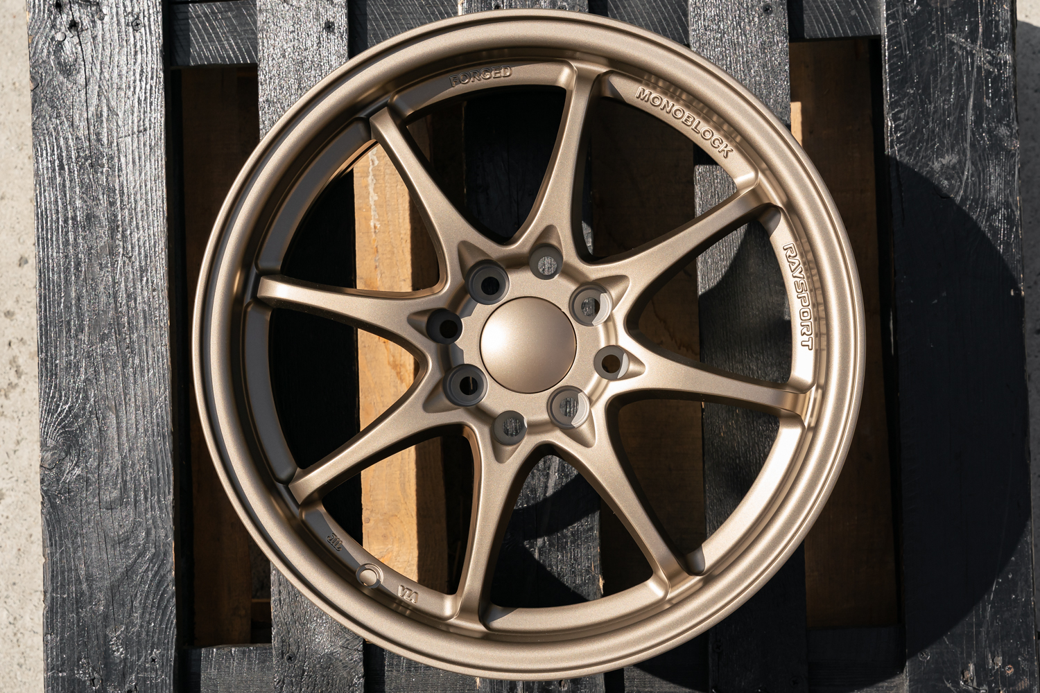 NEW! Комплект дисков RGW YL8890 R16 7.0j ET35 4*100/4*114.3 (T504)