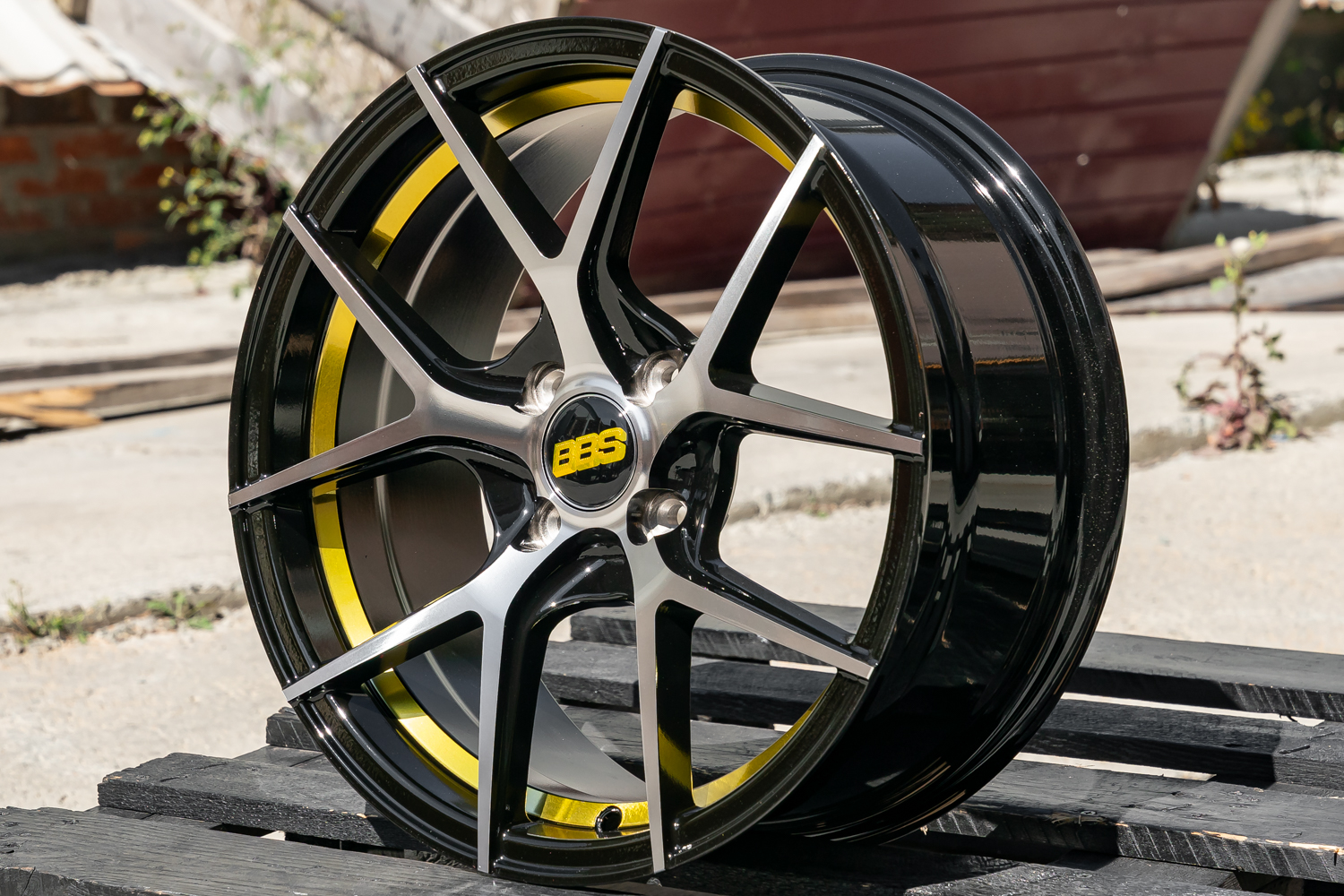 NEW! Комплект дисков RGW 8832 R16 7.0j ET35 4*100 (T496) BBS