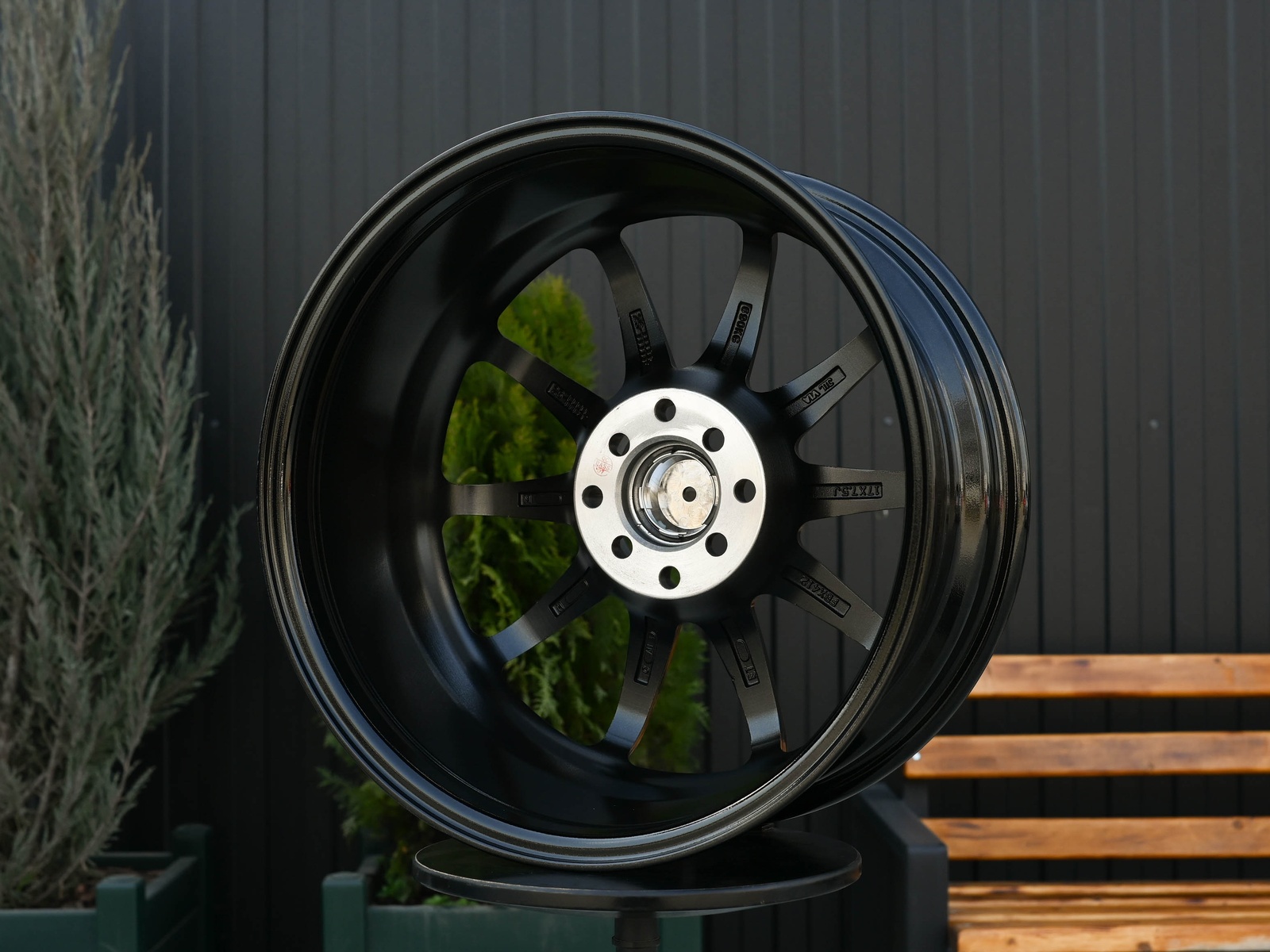 R17 Work Emotion ZR10 Стиль 7.5J ET40 4*100/114.3 Темный хром