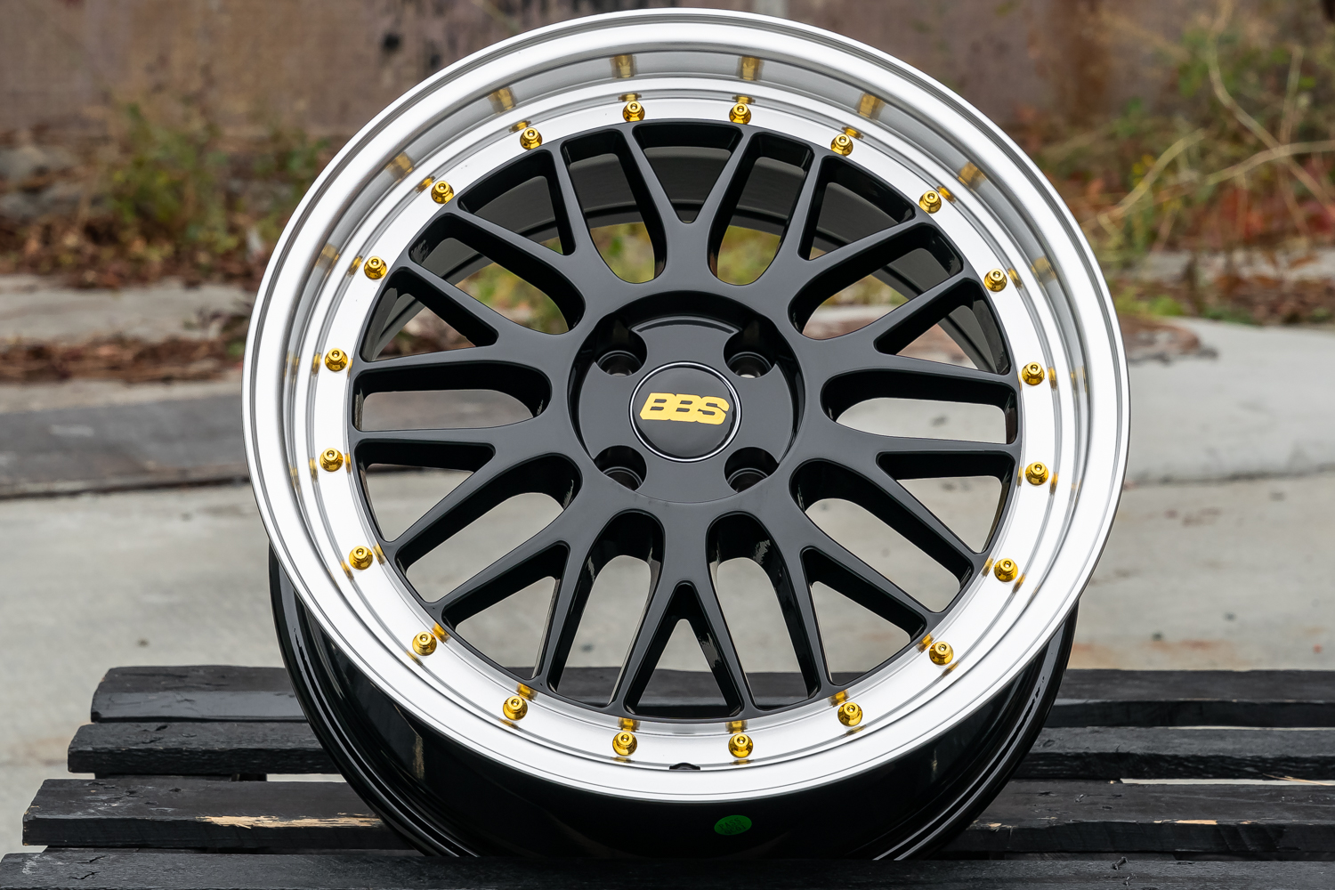 NEW! Комплект дисков BBS LM R17 7.5J ET35 4*100 (F144)