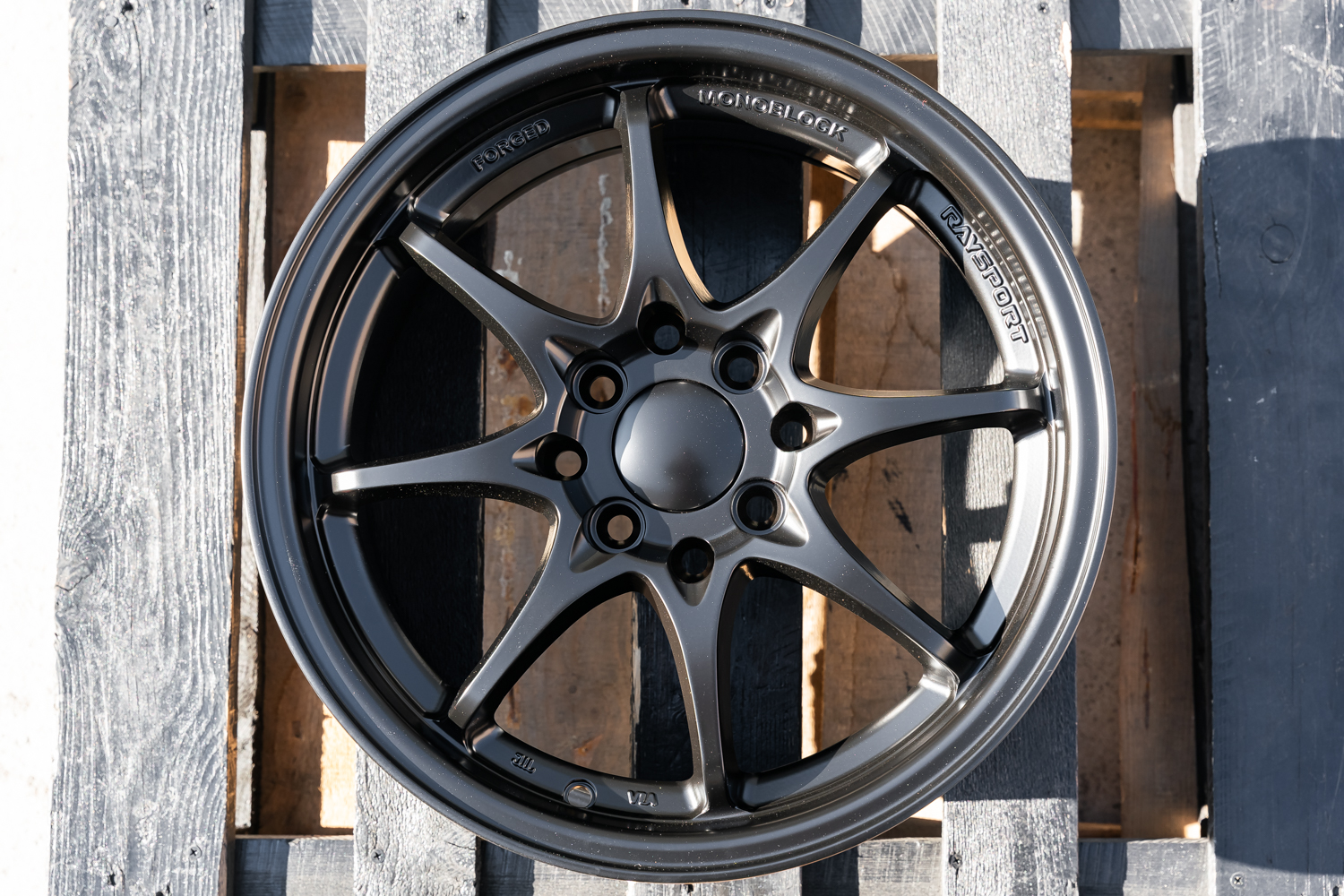 NEW! Комплект дисков RGW YL8890 R15 7.0j ET35 4*100/4*114.3 (T511)