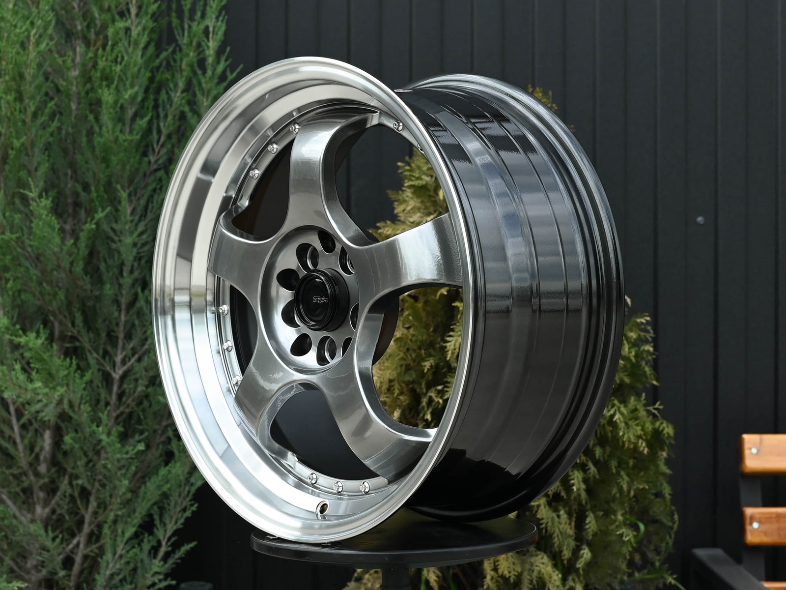 R17 SSR SP1 Стиль 7.5J ET38 5*100/114.3  Темный хром