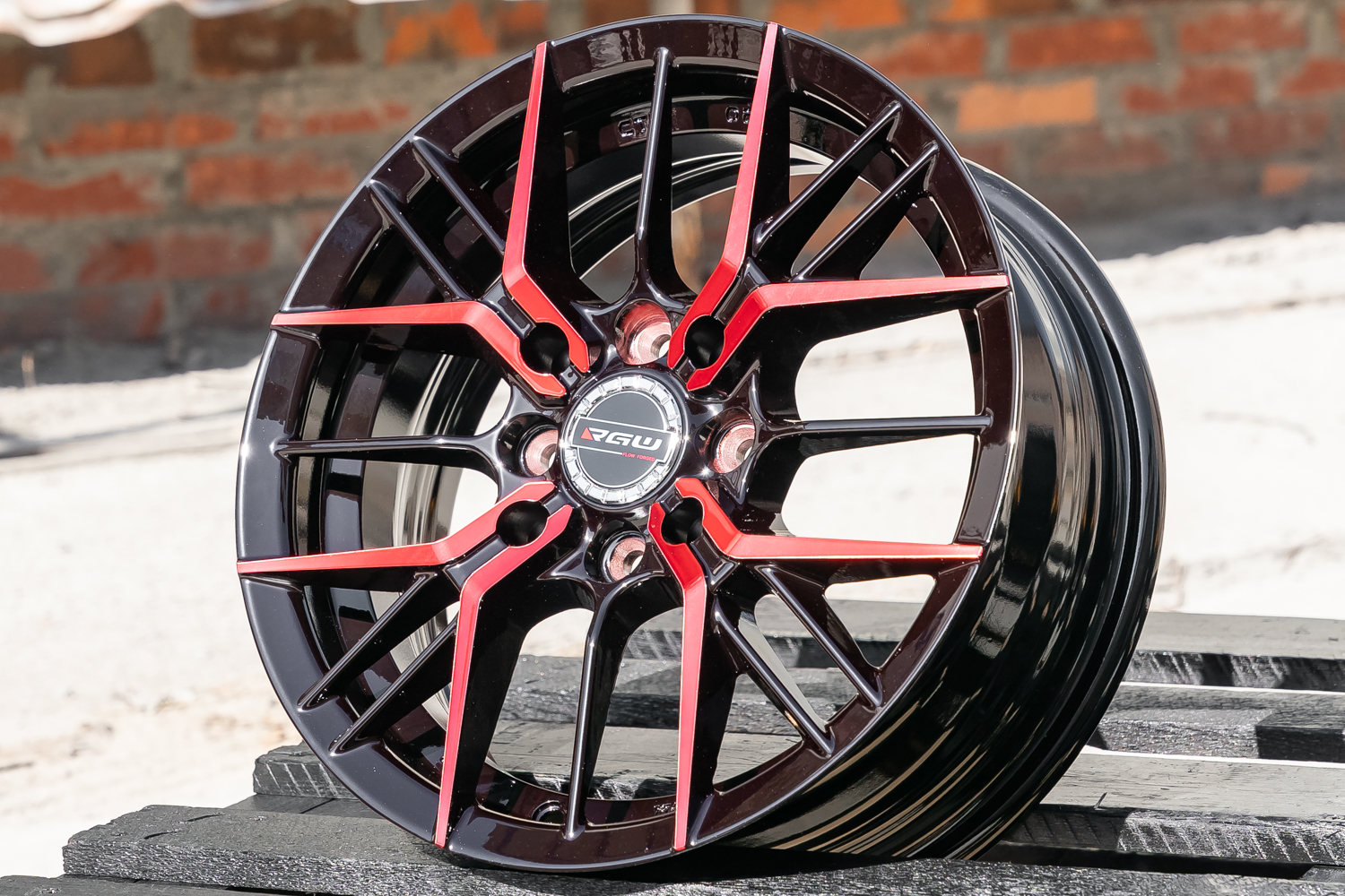 NEW! Комплект дисков RGW 05 R14 5.5j ET38 4*100/4*114.3 (T343)