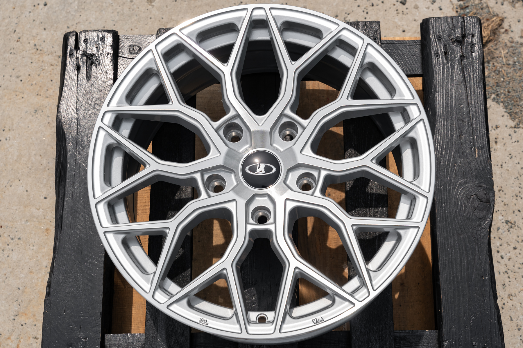 NEW! Комплект дисков NIVA VPS HF2 R19 8.0j ET30 5*139.7 (J196) NN Лада