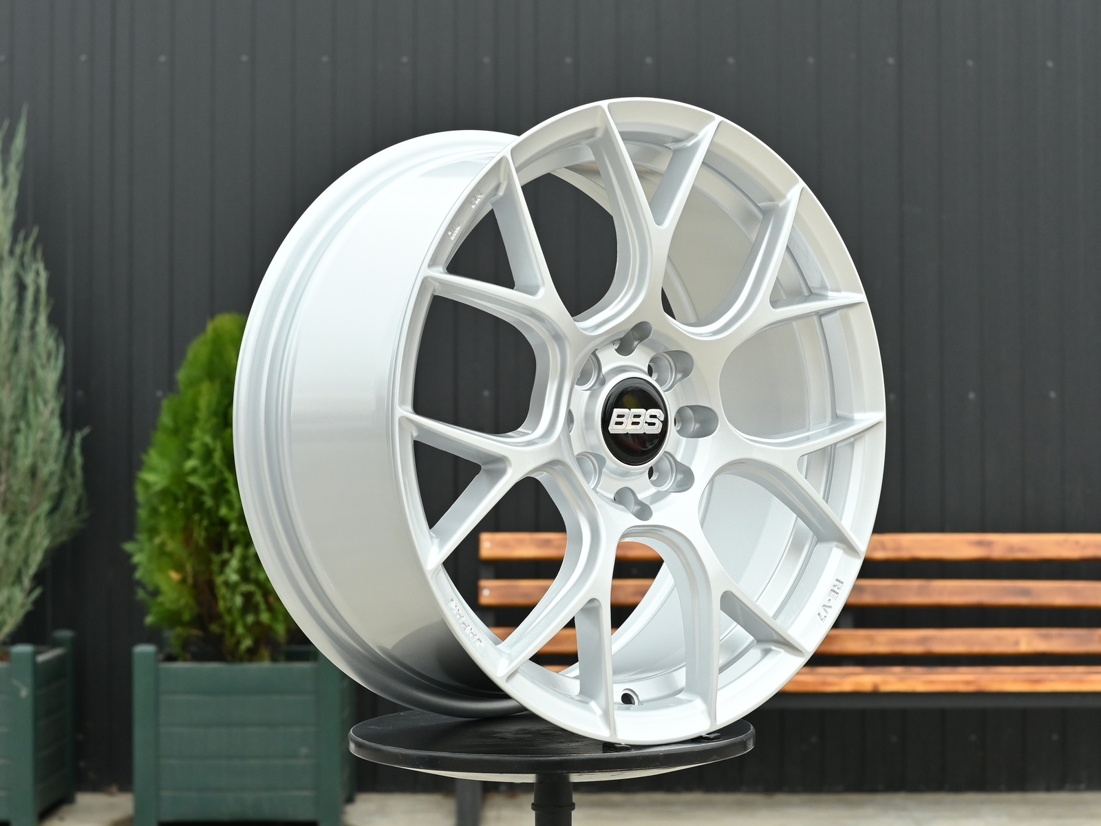 R16 BBS CH-R Стиль 7.0J ET40 4*100/114.3 Серебро