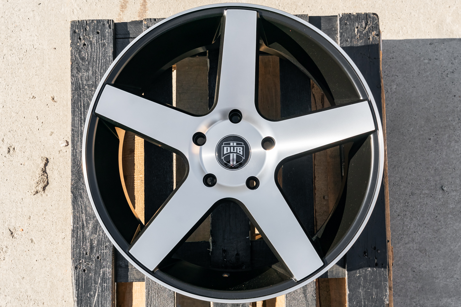 NEW! Комплект дисков Style DUB Baller R22 9.5J ET+30 5*150 (R657) NN