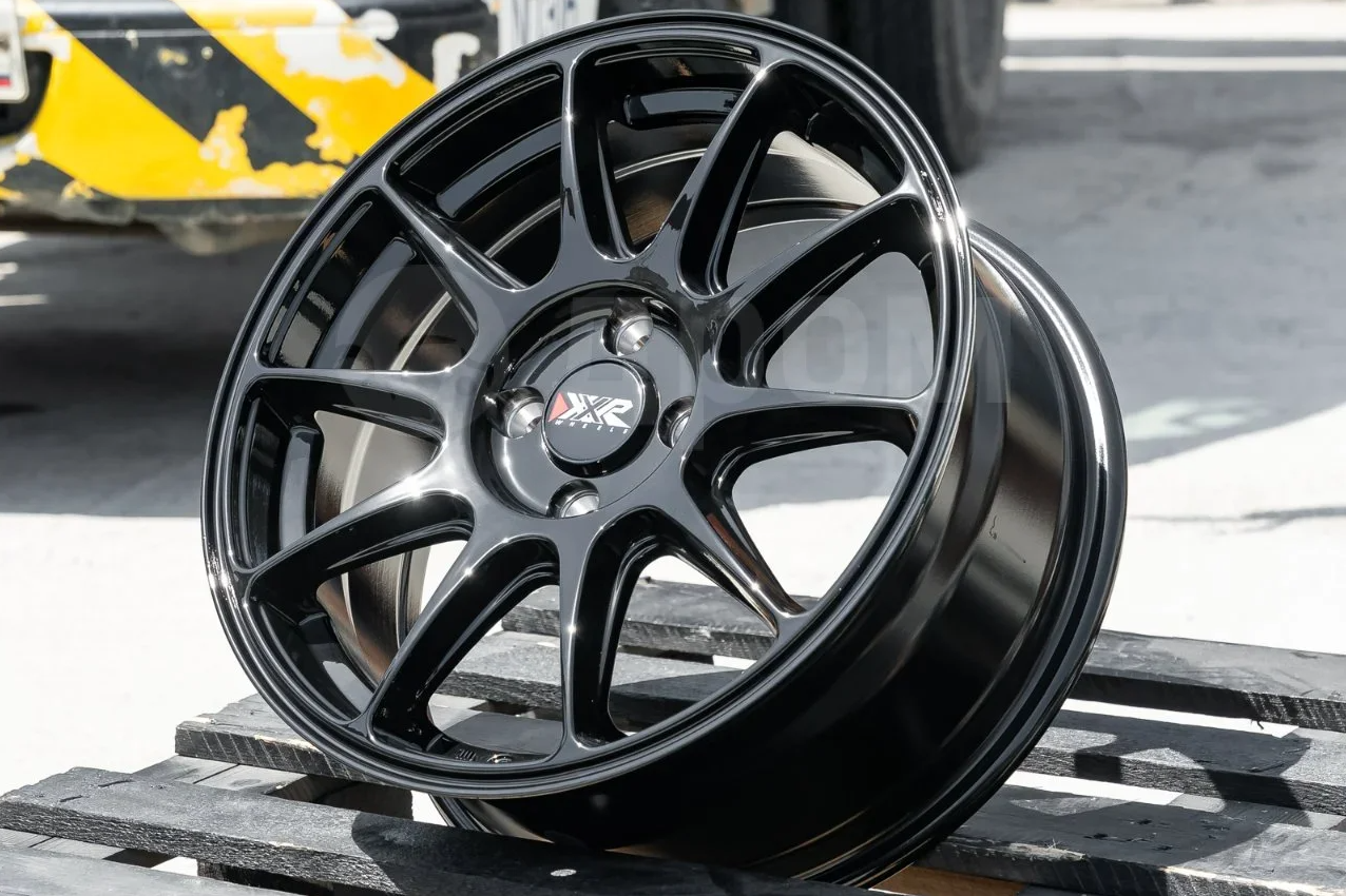NEW! Комплект дисков XXR 527 R16 7.0j ET+38 4*100 (H058)