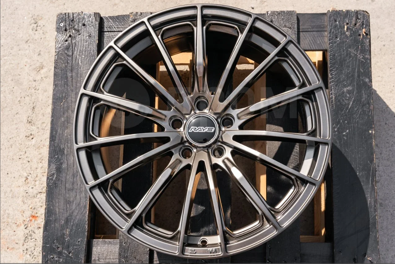NEW! Комплект дисков RGW 048 R18 8.0j ET35 5*108 (T588) RAYS