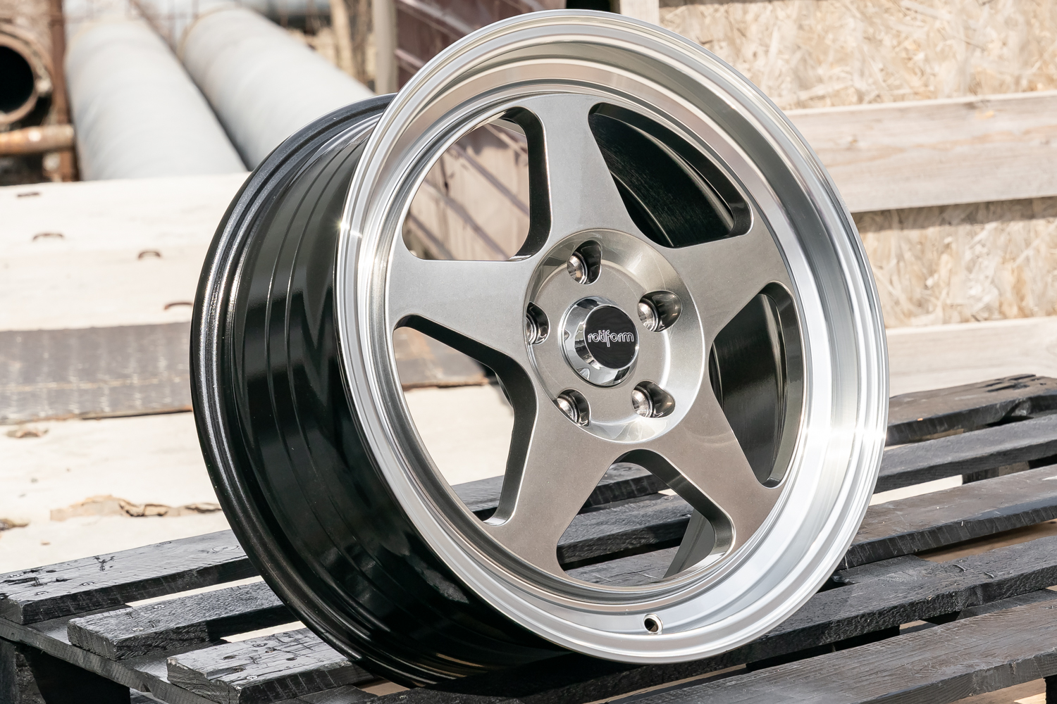NEW! Комплект дисков RGW 5037 R17 7.5j ET38 5*114.3 (T365) Rotiform