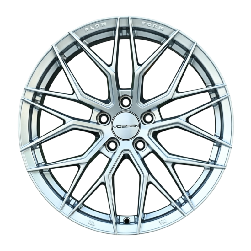 R18 Vossen 3323 Стиль 8.0J ET38 5*114.3 Серебро