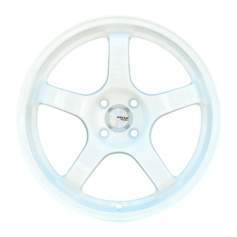 R17 Advan GT стиль 7.5 ET38 4*100 Белый